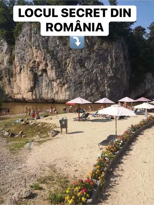 Plaja sălbatică din România care arată ca în Thailanda