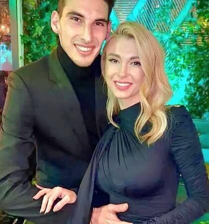 Andreea Bălan a făcut furori la Gala Tenisului 2023. A ales cea mai scurtă rochie și a fost nedezlipită de Victor Cornea