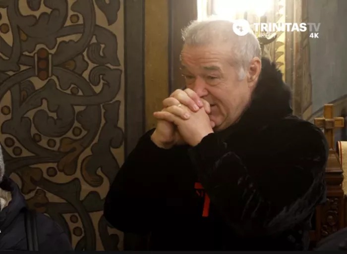 Gigi Becali plânge în hohote! Imaginile au fost surprinse în Catedrala Patriarhală din București