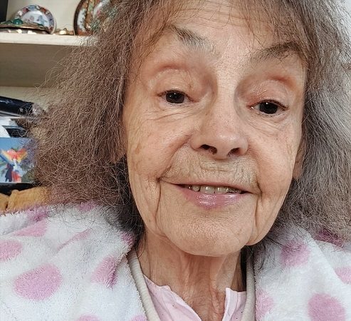 Marina Voica nu renunță la volan nici la aproape 90 de ani. Artista continuă să trăiască independent și sfidează vârsta din buletin